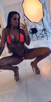 Deesha Teasing and Ebony clips gratis hardcore | Tik.Porn