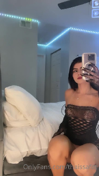 Porn Video Teasing with Thaissa Fit & Sexy Lingerie